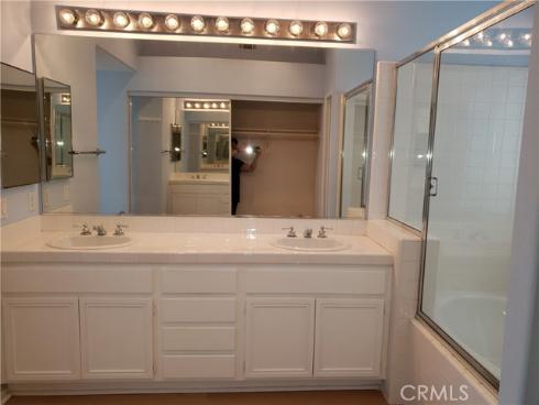 2345  Tryall  , Tustin, CA