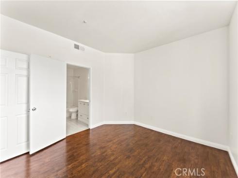 2960  Champion Way  1304 , Tustin, CA