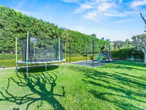 11765  Riehl  , Tustin, CA