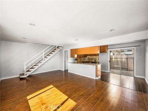 473 E 1st  , Tustin, CA