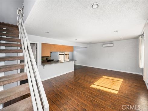 473 E 1st  , Tustin, CA