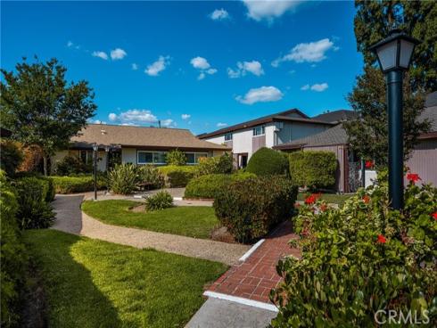 473 E 1st  , Tustin, CA