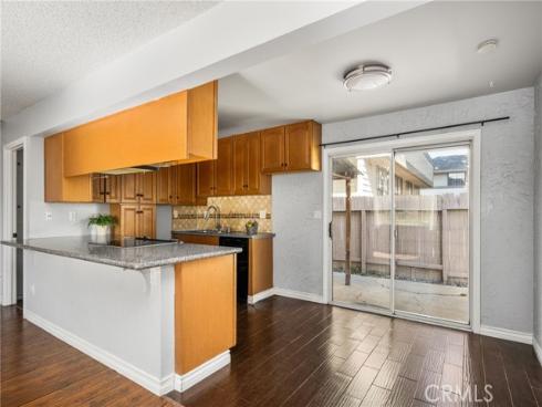 473 E 1st  , Tustin, CA