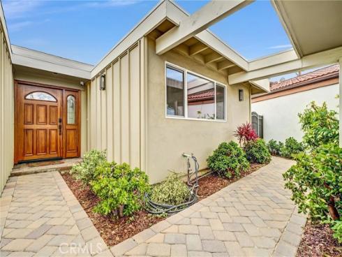 14472  Birmingham  , Tustin, CA