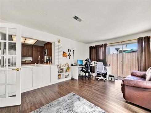 1832 Brookshire Avenue, Tustin, CA