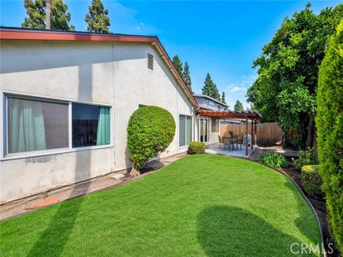 1832 Brookshire Avenue, Tustin, CA