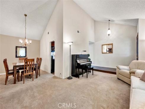 1832 Brookshire Avenue, Tustin, CA
