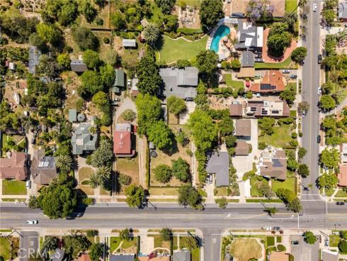 440 W Main Street , Tustin, CA