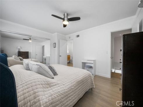 1881 Mitchell 124 Avenue, Tustin, CA