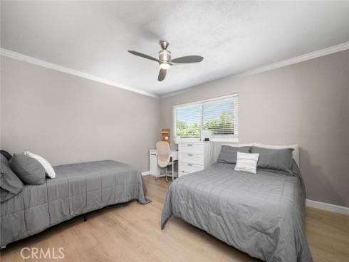 1881 Mitchell 124 Avenue, Tustin, CA