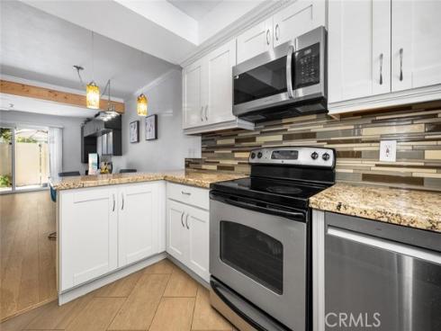 1881 Mitchell 124 Avenue, Tustin, CA