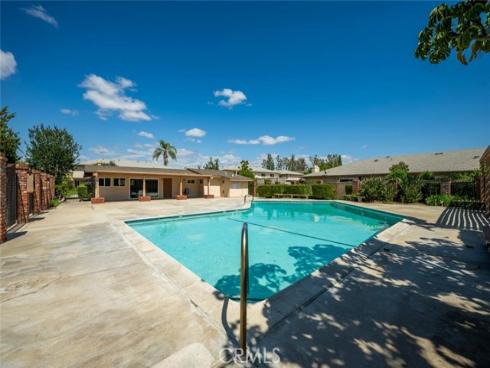 1881  Mitchell  124  Avenue, Tustin, CA