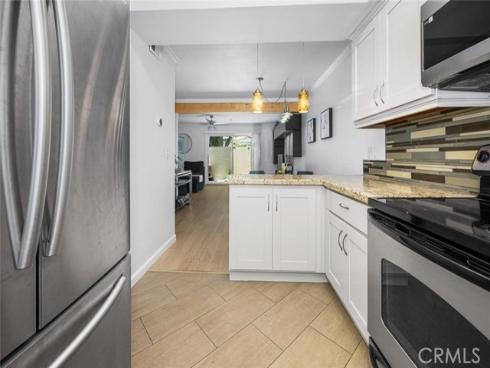 1881 Mitchell 124 Avenue, Tustin, CA