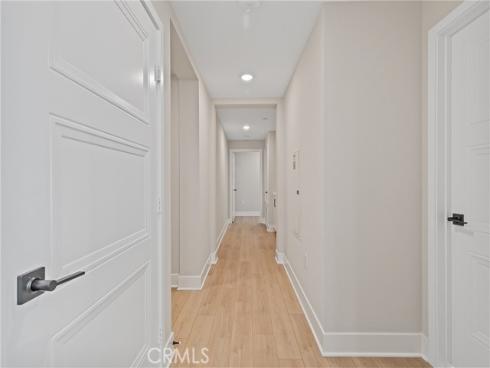 16289 Dawn Way 209 , Tustin, CA