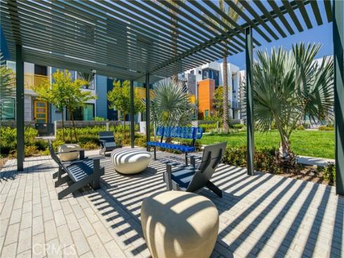 16289 Dawn Way 209 , Tustin, CA