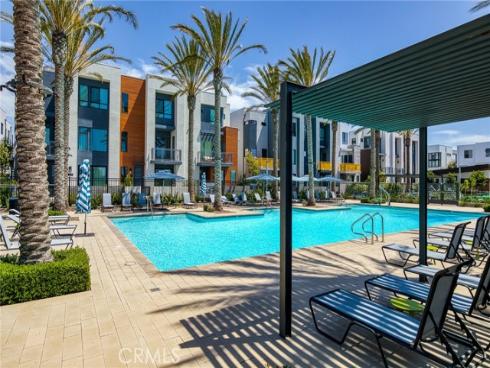 16289 Dawn Way 209 , Tustin, CA