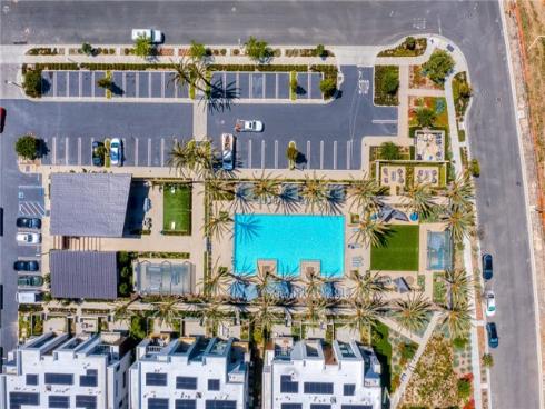 16289 Dawn Way 209 , Tustin, CA