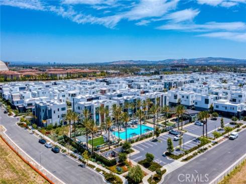 16289 Dawn Way 209 , Tustin, CA