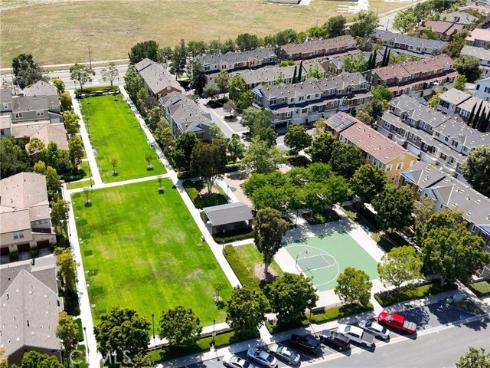 15247 Cambridge Street, Tustin, CA