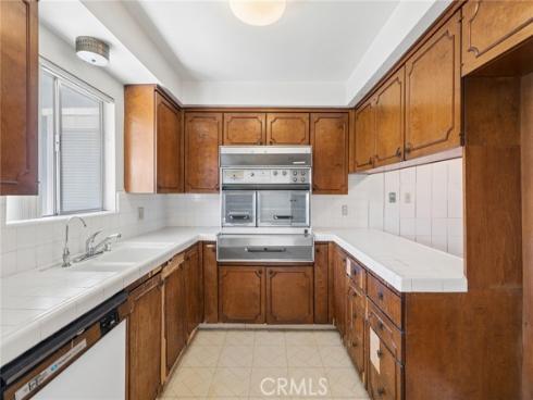 1204 E 1st Street, Tustin, CA
