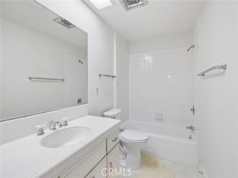 1204 E 1st Street, Tustin, CA