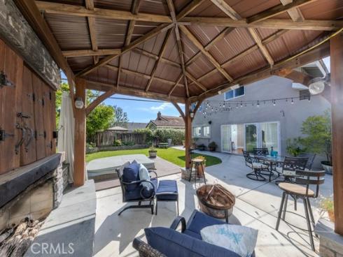 14872 Braeburn Road, Tustin, CA