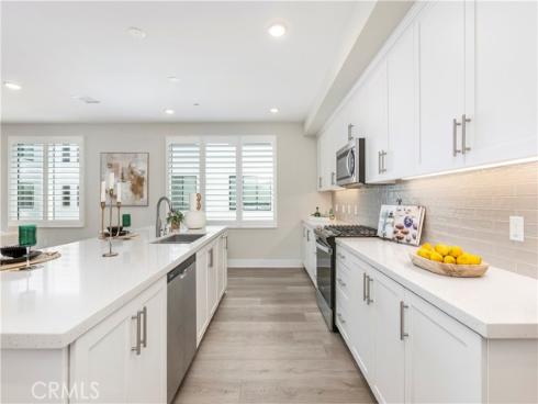 16175 Dawn 202 , Tustin, CA