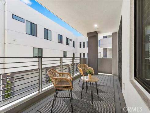 16175  Dawn  202 , Tustin, CA