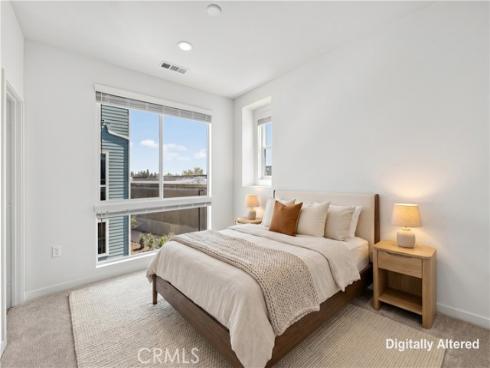 125 Chaparral , Tustin, CA