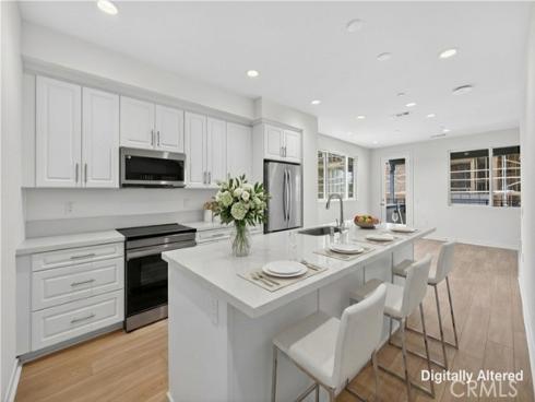 125 Chaparral , Tustin, CA