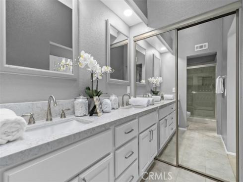 13595 Banyon , Tustin, CA