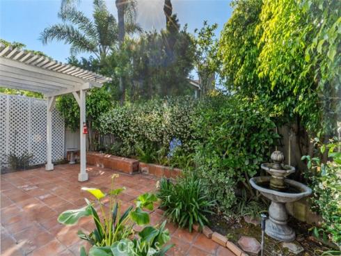 13595 Banyon , Tustin, CA