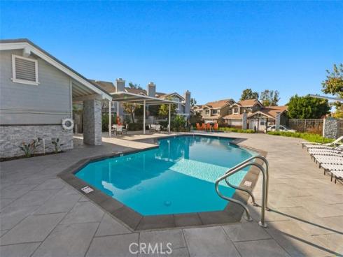 13595 Banyon , Tustin, CA