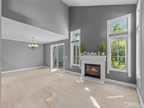 13595 Banyon , Tustin, CA