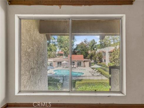 17574 Vandenberg 11 , Tustin, CA