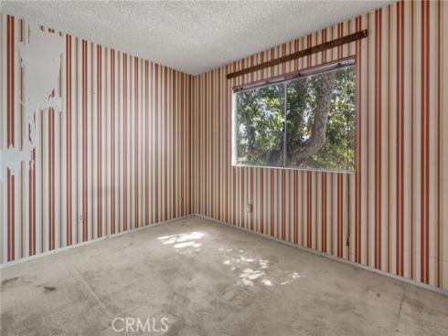 17574 Vandenberg 11 , Tustin, CA