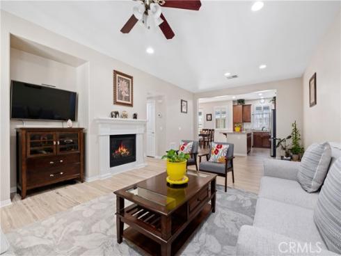 1413 Manchester Way, Tustin, CA