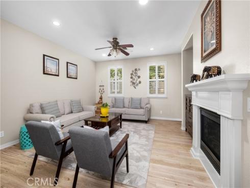 1413 Manchester Way, Tustin, CA