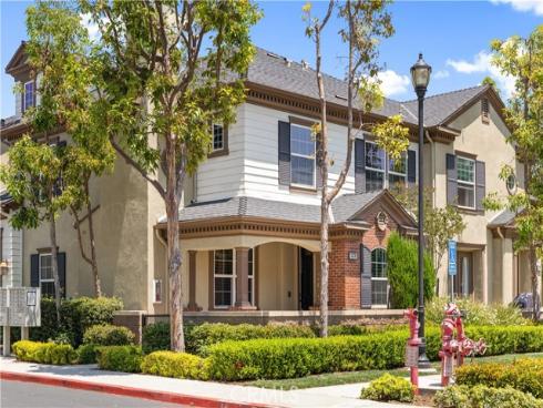 15210 Linden Way , Tustin, CA
