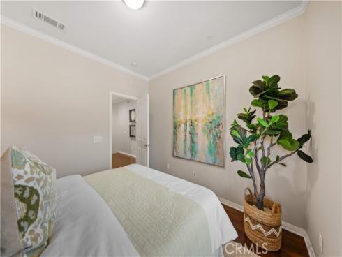 15210 Linden Way , Tustin, CA