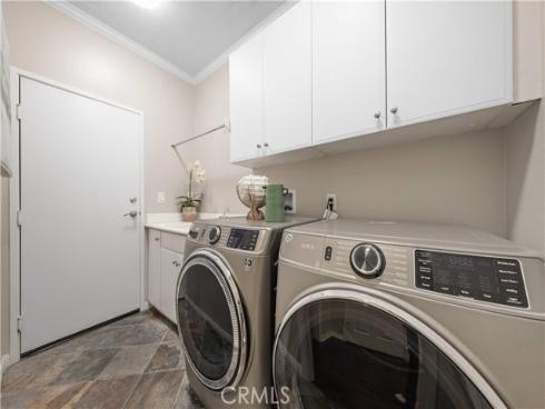 15210 Linden Way , Tustin, CA