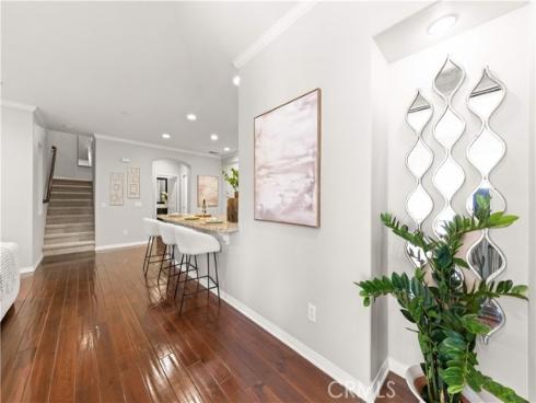 15210 Linden Way , Tustin, CA