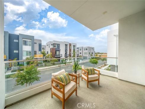 16158 Veterans Way , Tustin, CA