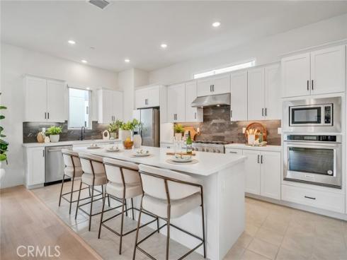 16158 Veterans Way , Tustin, CA