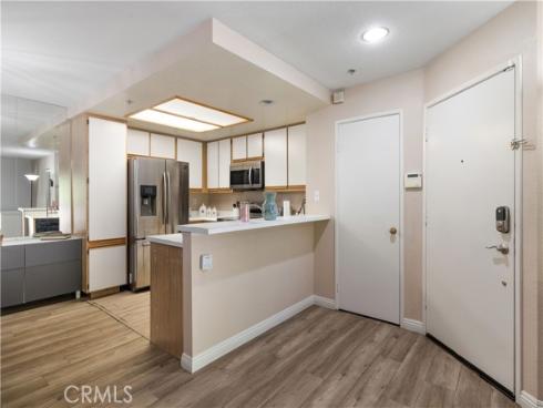 2800 Keller 239 , Tustin, CA