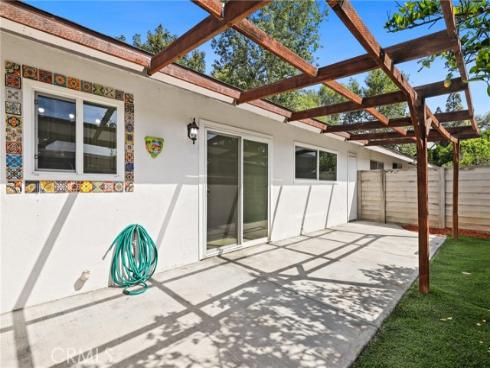 14802 Newport 12C Avenue, Tustin, CA