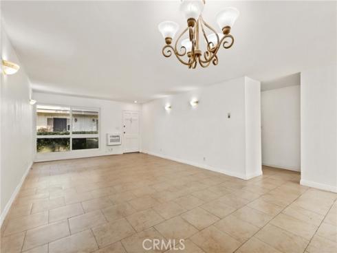 14802 Newport 12C Avenue, Tustin, CA