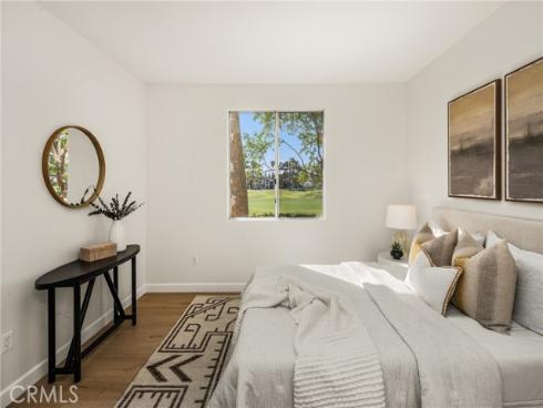 2960  Champion  2301  Way, Tustin, CA