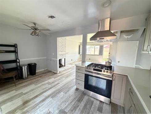 13656 Red Hill J-32 Avenue, Tustin, CA
