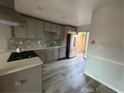 13656 Red Hill J-32 Avenue, Tustin, CA